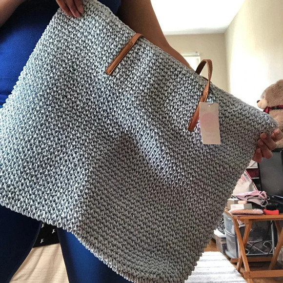 H&M Baby blue summer straw style hand bag - Picture 8 of 16